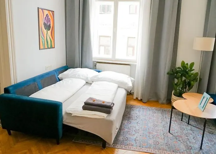 Charmante Altbauwohnung 72qm Free Park Garage Апартаменти